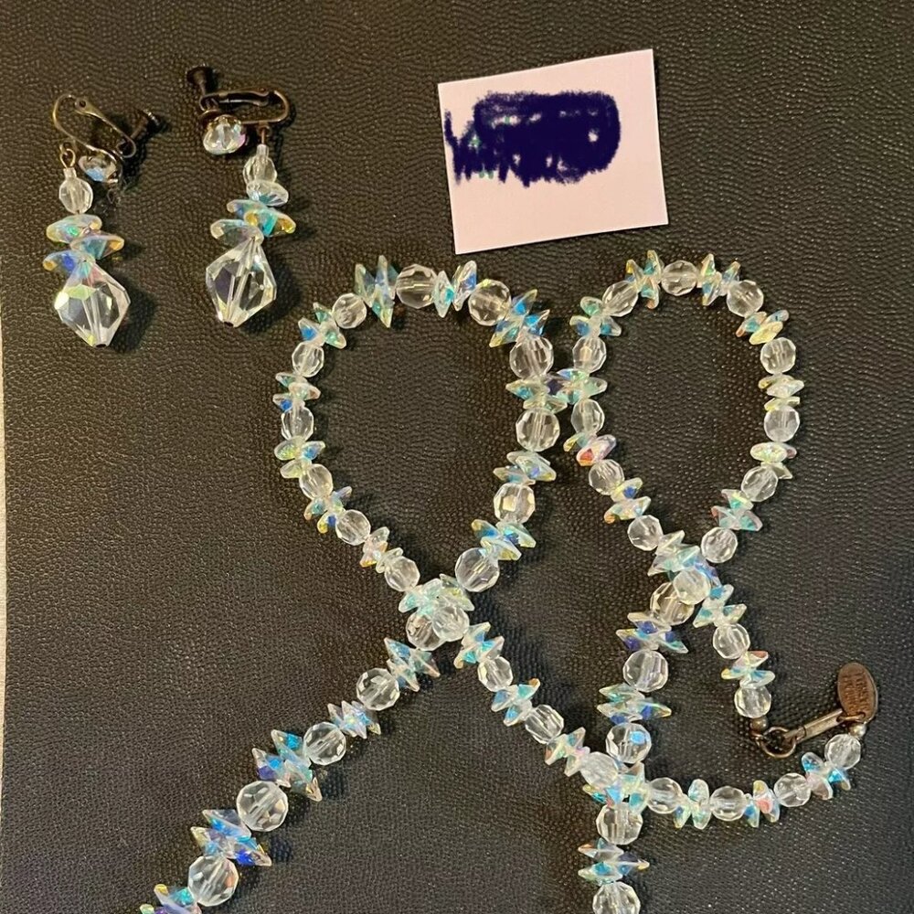 Vintage*Miriam Haskell* necklace + earrings Set; Faceted Lucite Beads